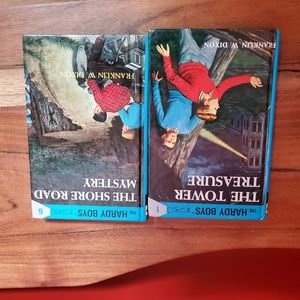 2 HARDY BOYS BOOKS